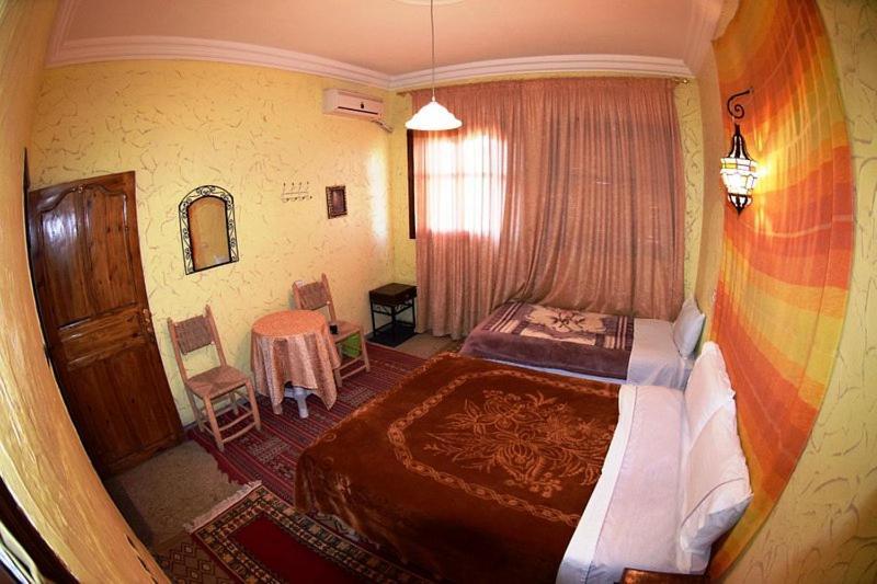 Auberge Et Hotel Les Amis Tafraout Zewnętrze zdjęcie
