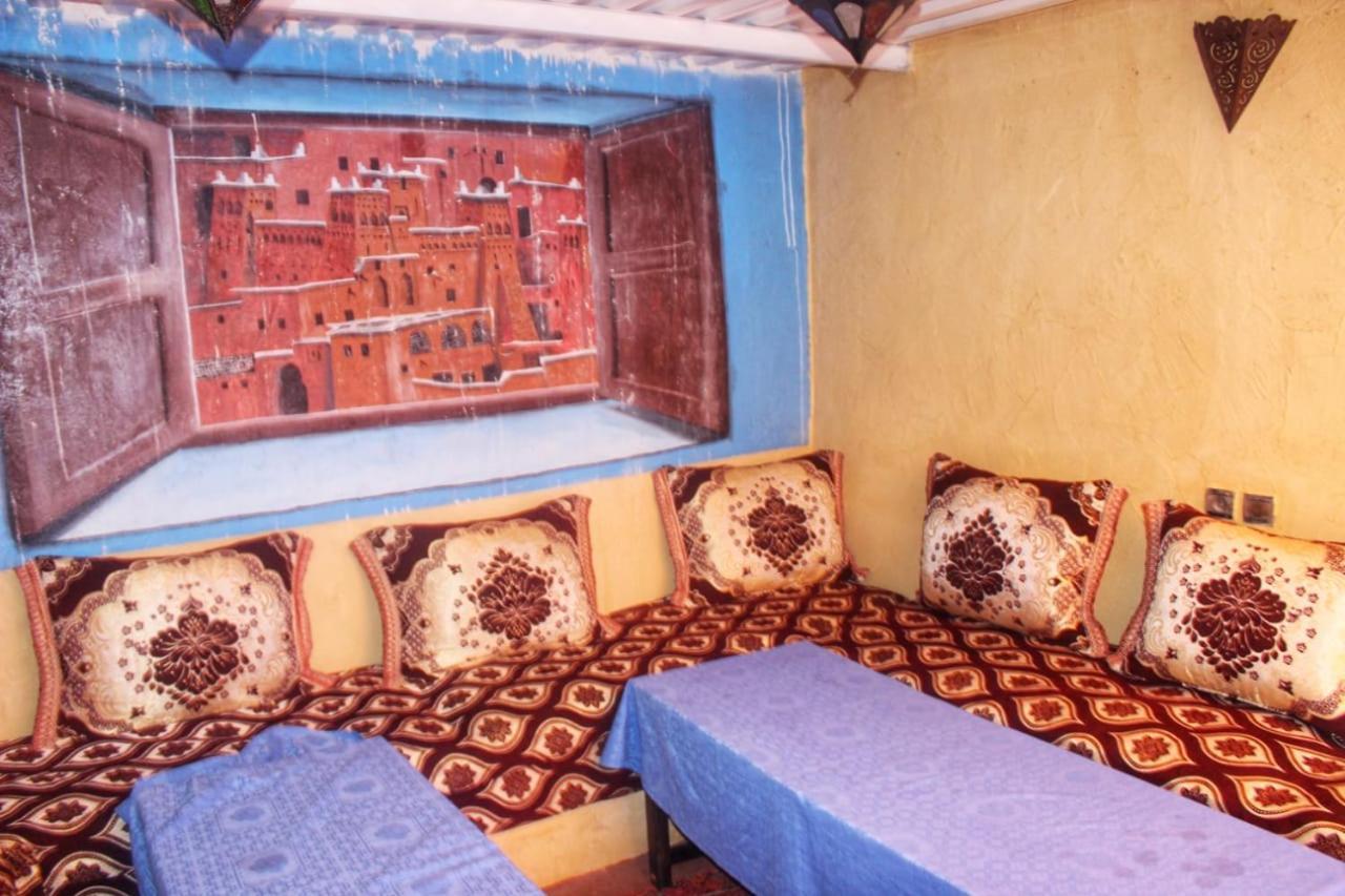 Auberge Et Hotel Les Amis Tafraout Zewnętrze zdjęcie